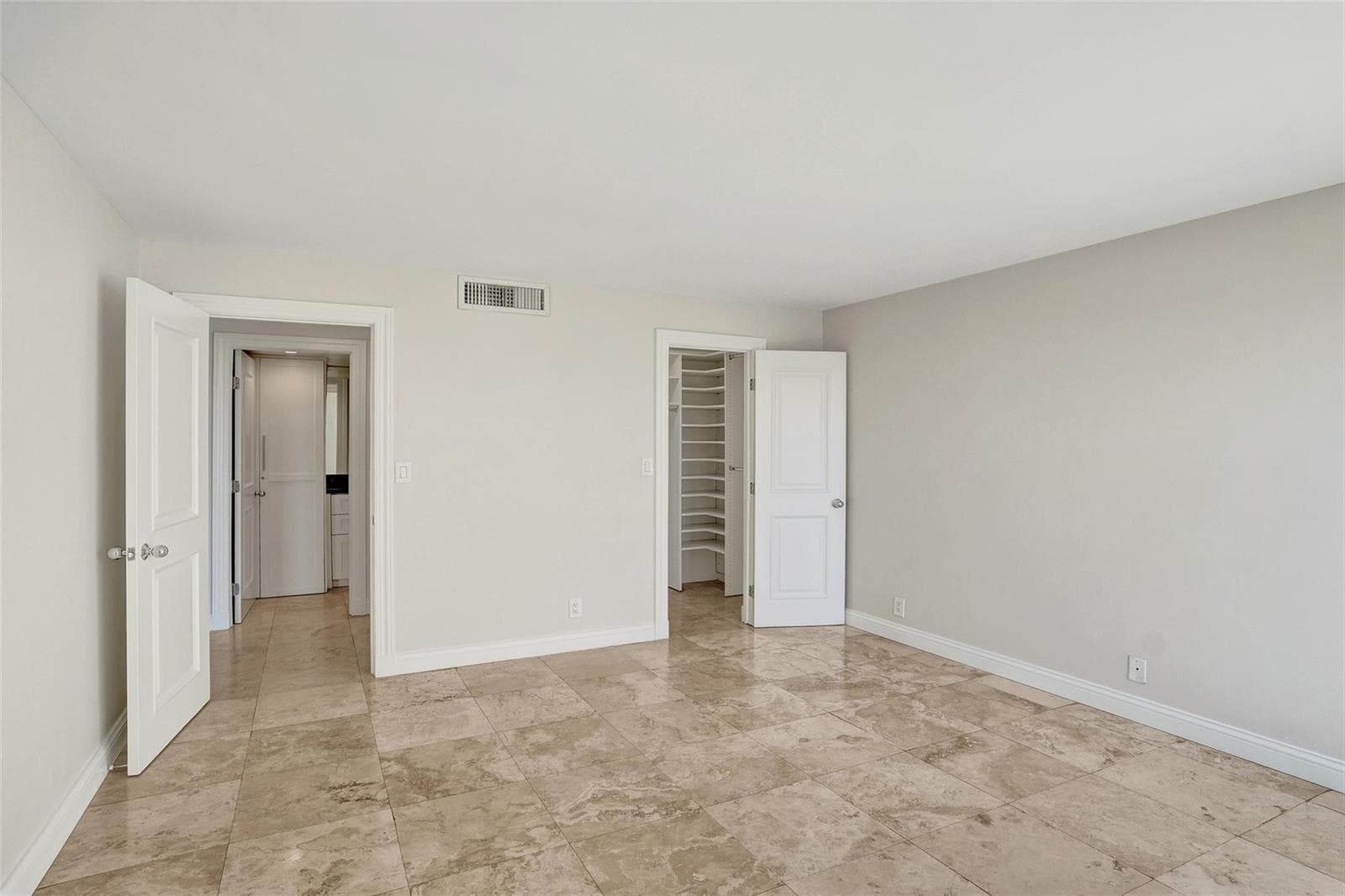 4 Royal Palm Way 503 photo 23