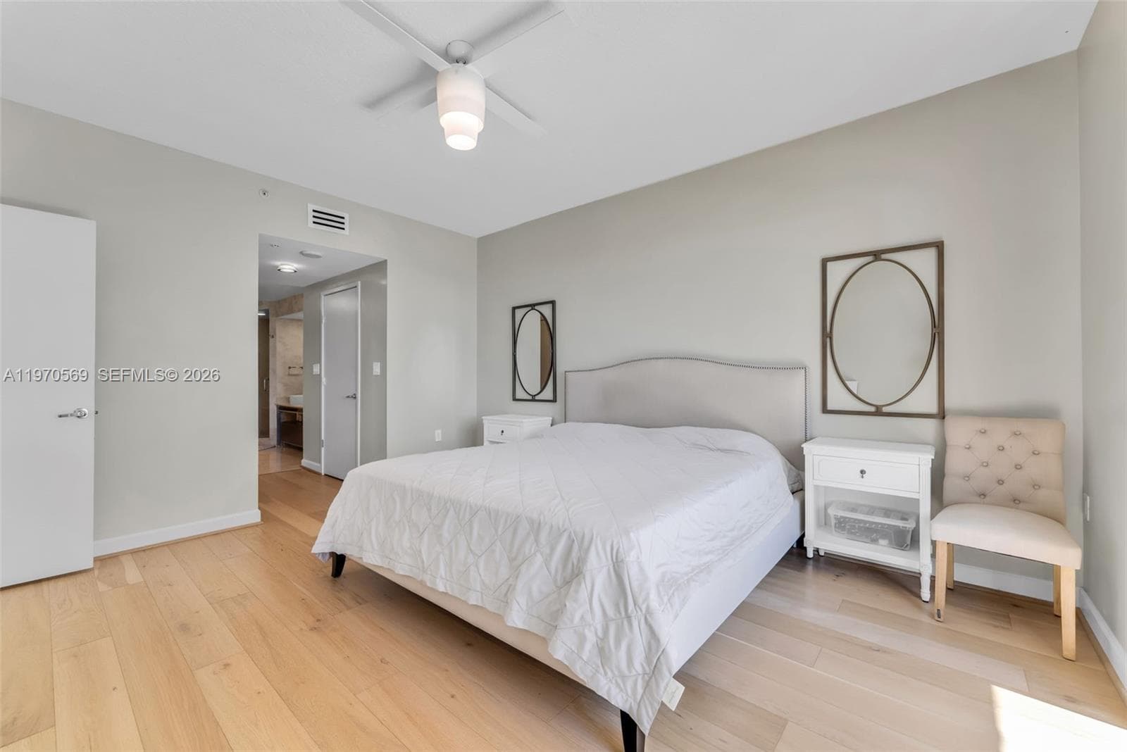 16275 Collins Ave 1604 photo 13