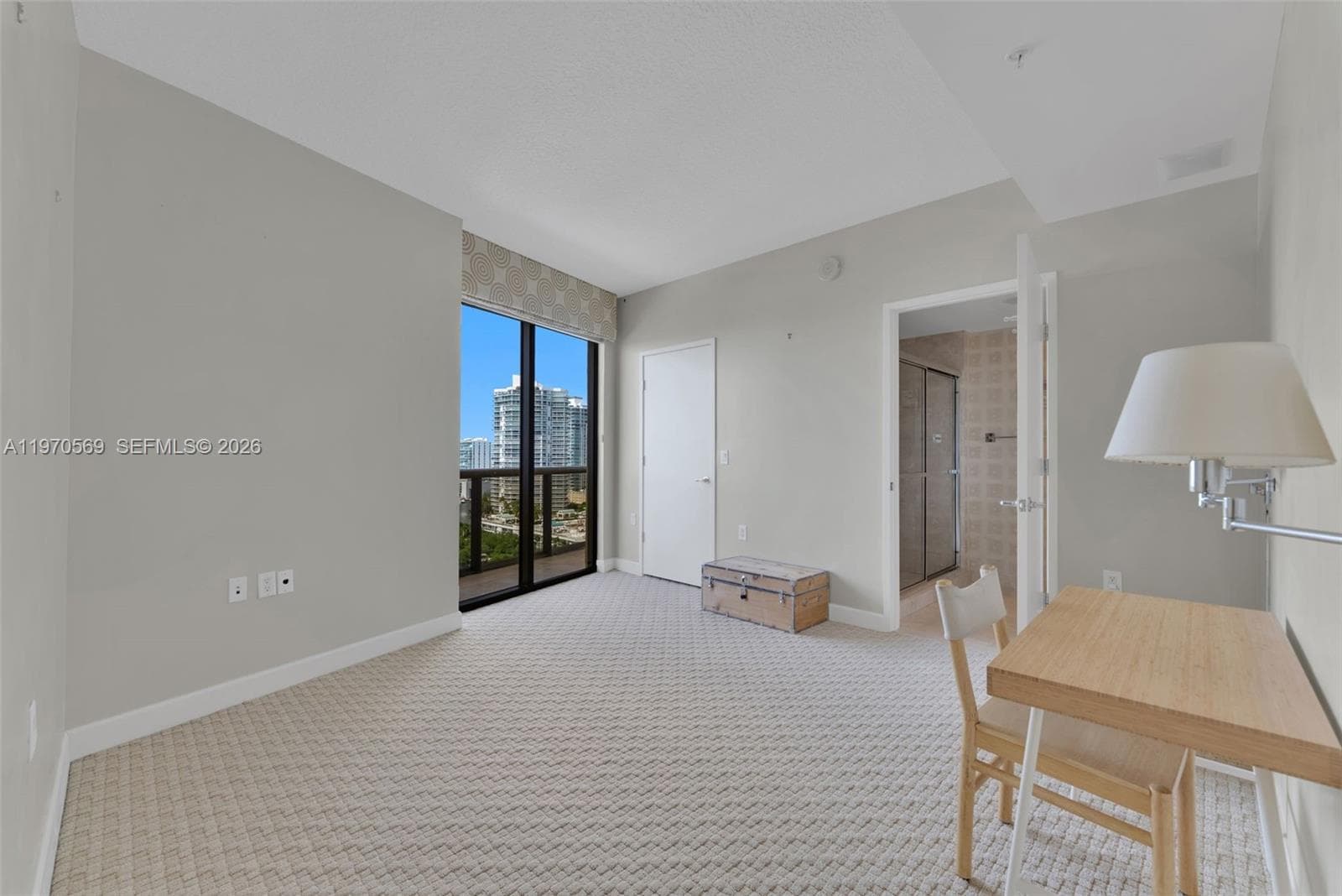 16275 Collins Ave 1604 photo 18