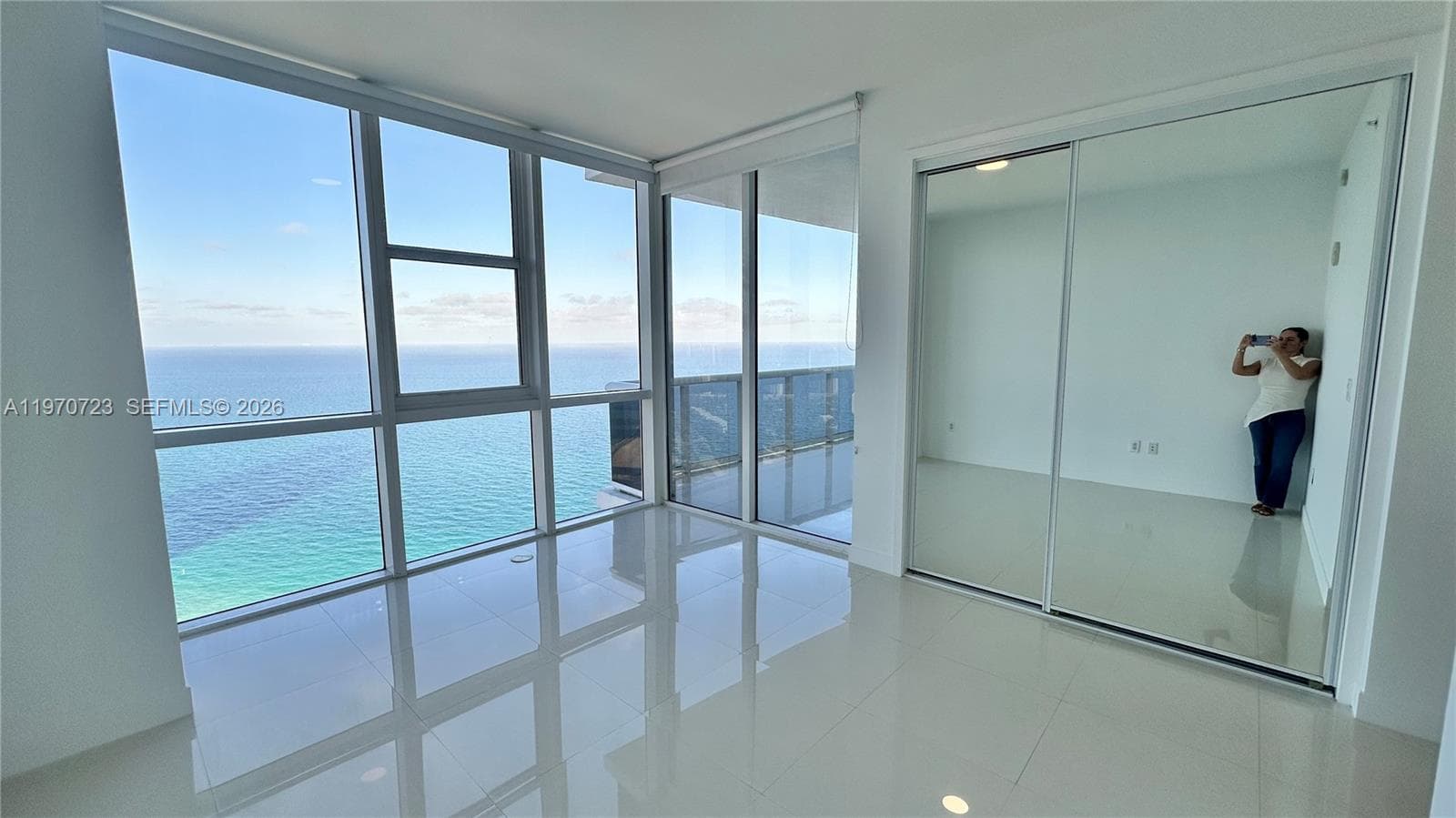 18201 Collins Ave 4808 photo 18