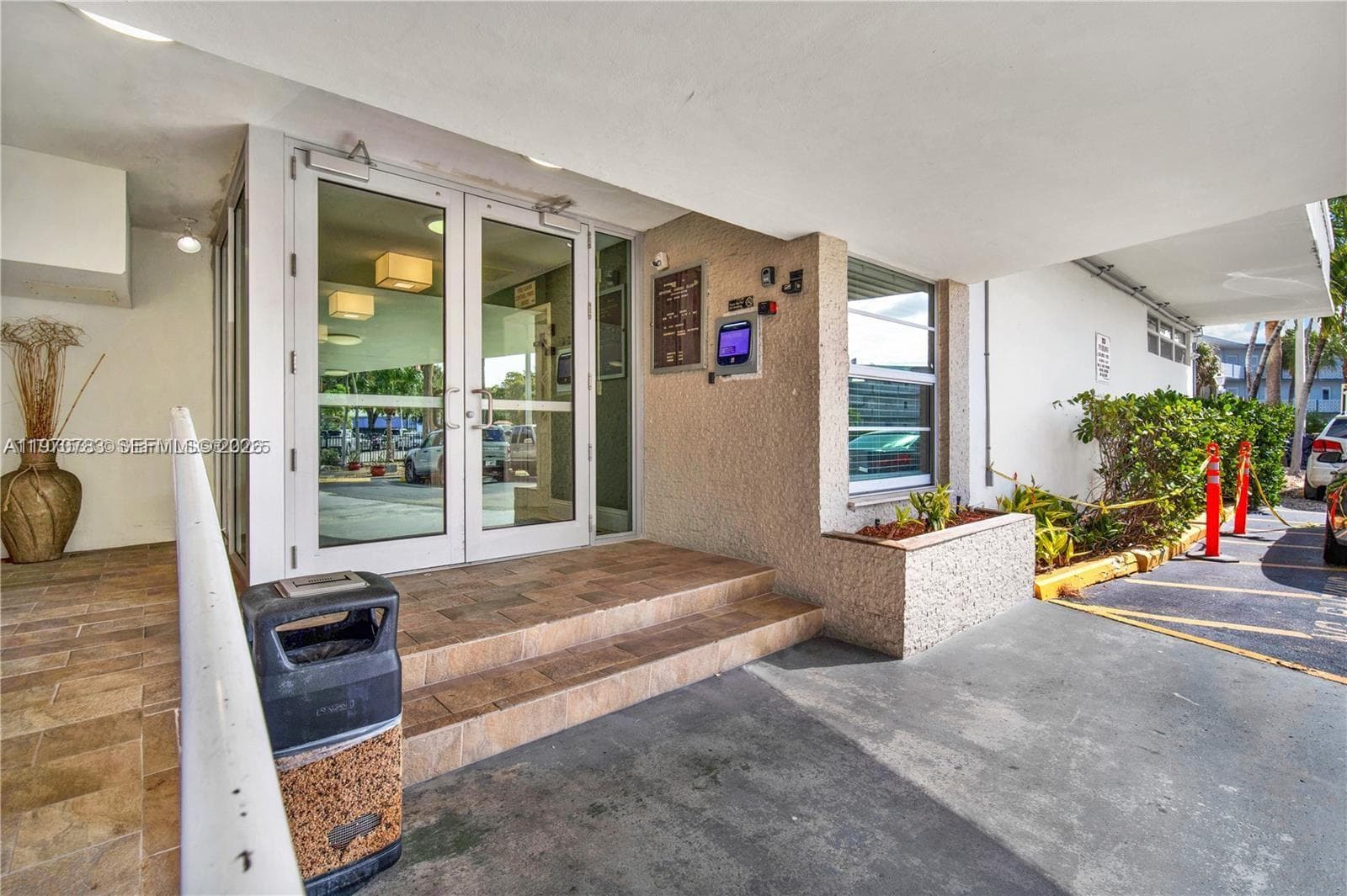 13155 Ixora Ct 311 photo 4