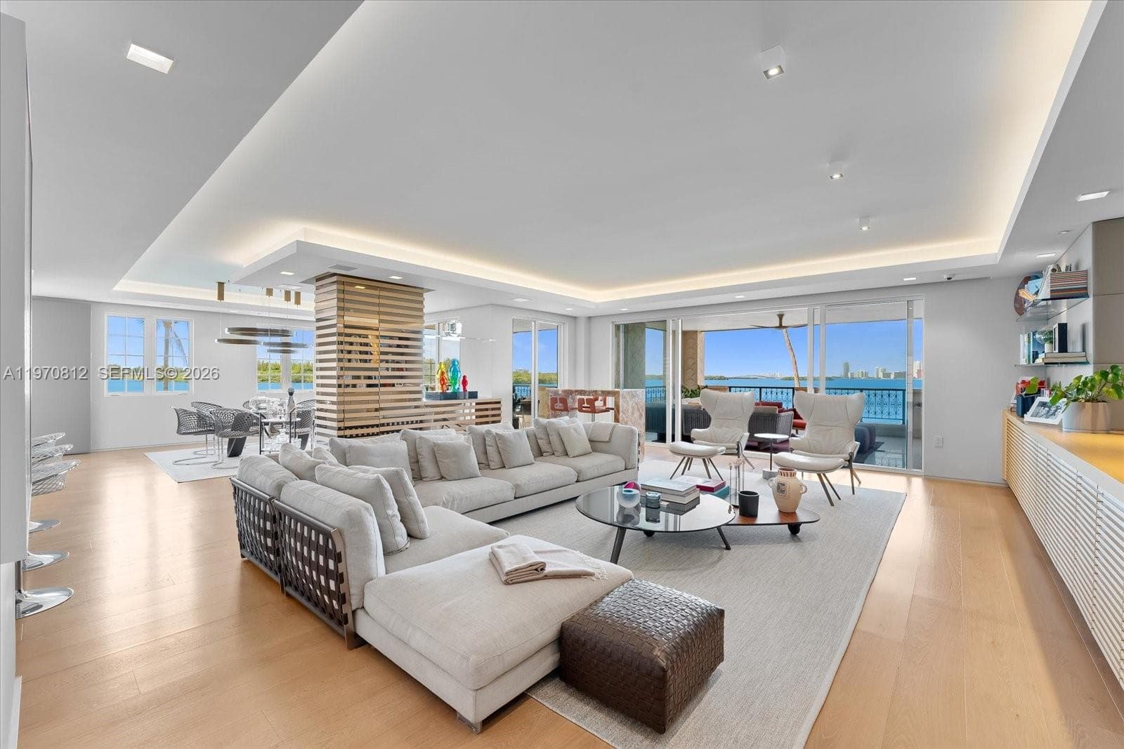 4921 Fisher Island Dr 4921 photo 2