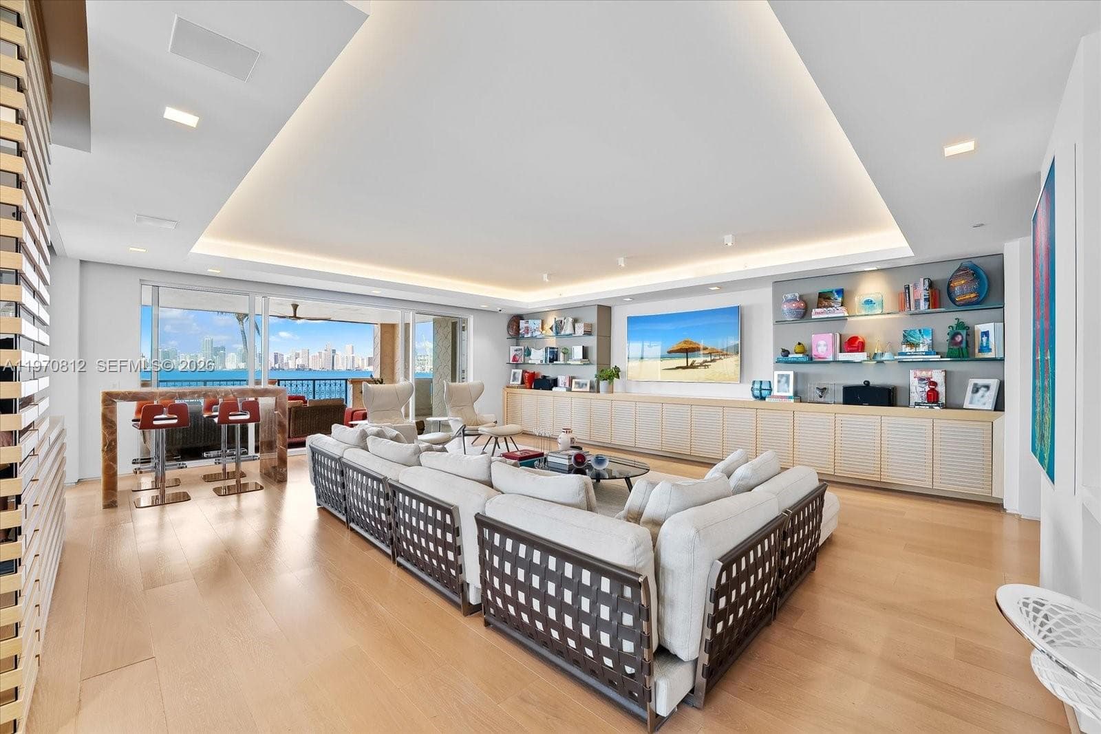 4921 Fisher Island Dr 4921 photo 3