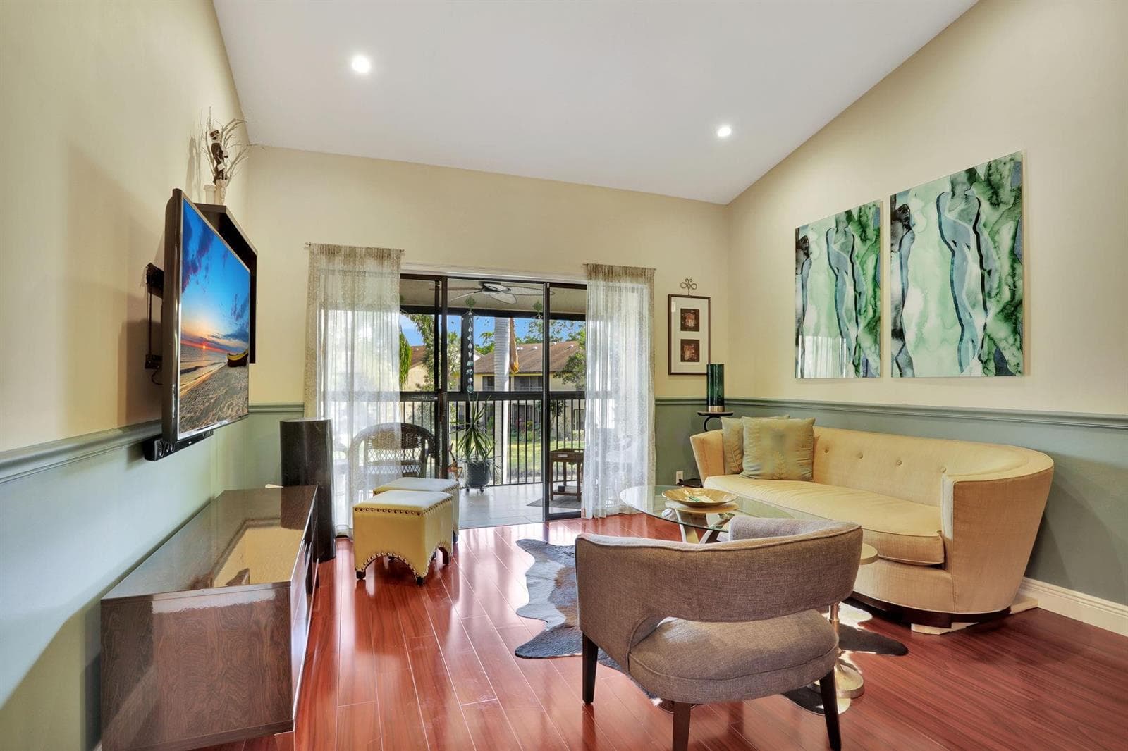 3273 Carambola Circle 23137 photo 4