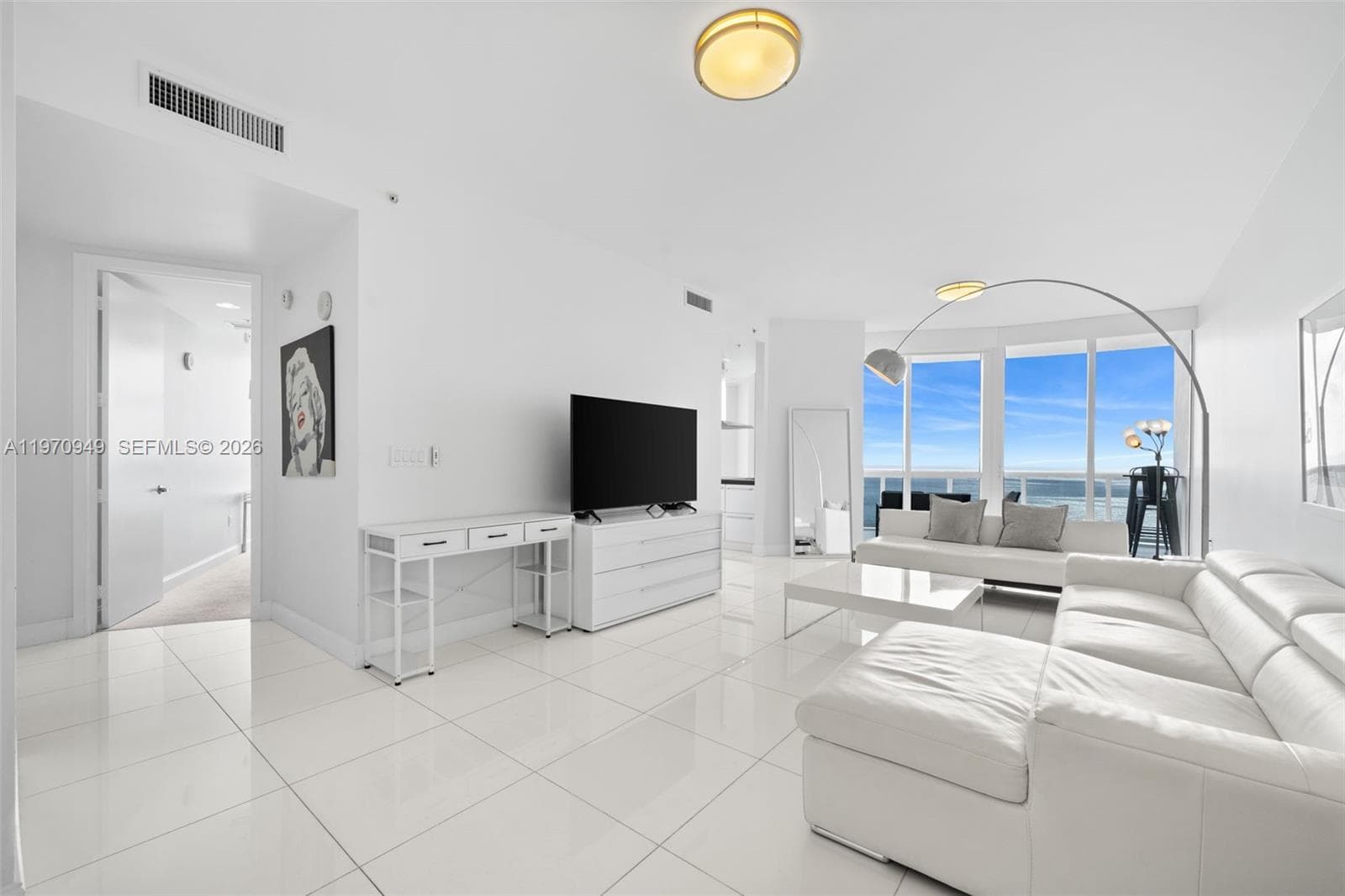 18201 Collins Ave 4709 photo 6