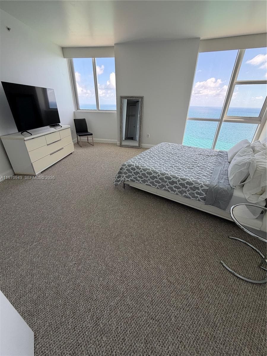 18201 Collins Ave 4709 photo 14