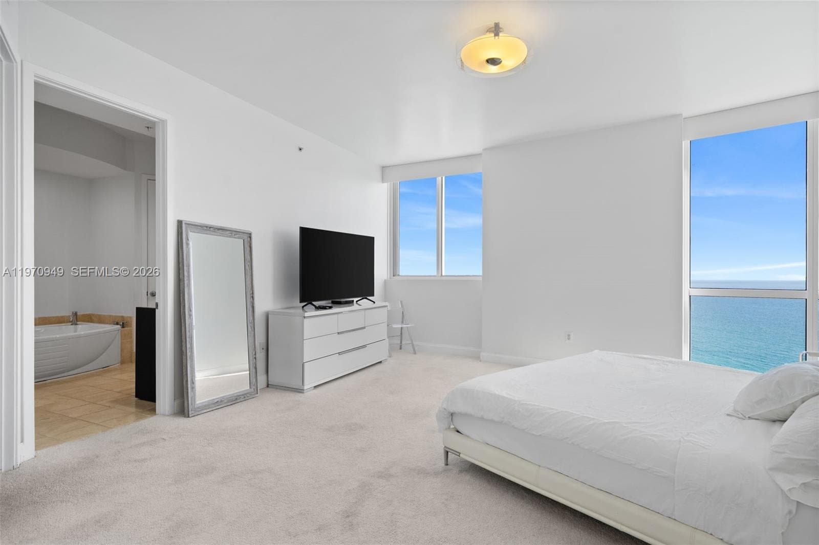 18201 Collins Ave 4709 photo 15