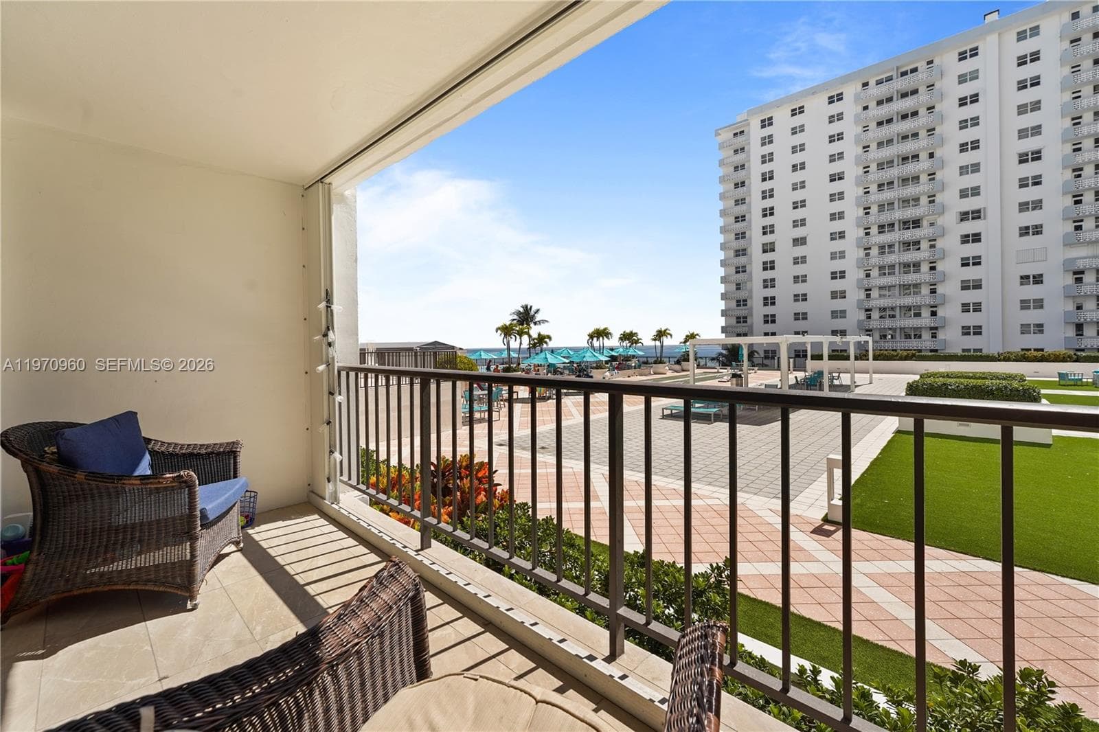 4280 Galt Ocean Dr 2K photo 2