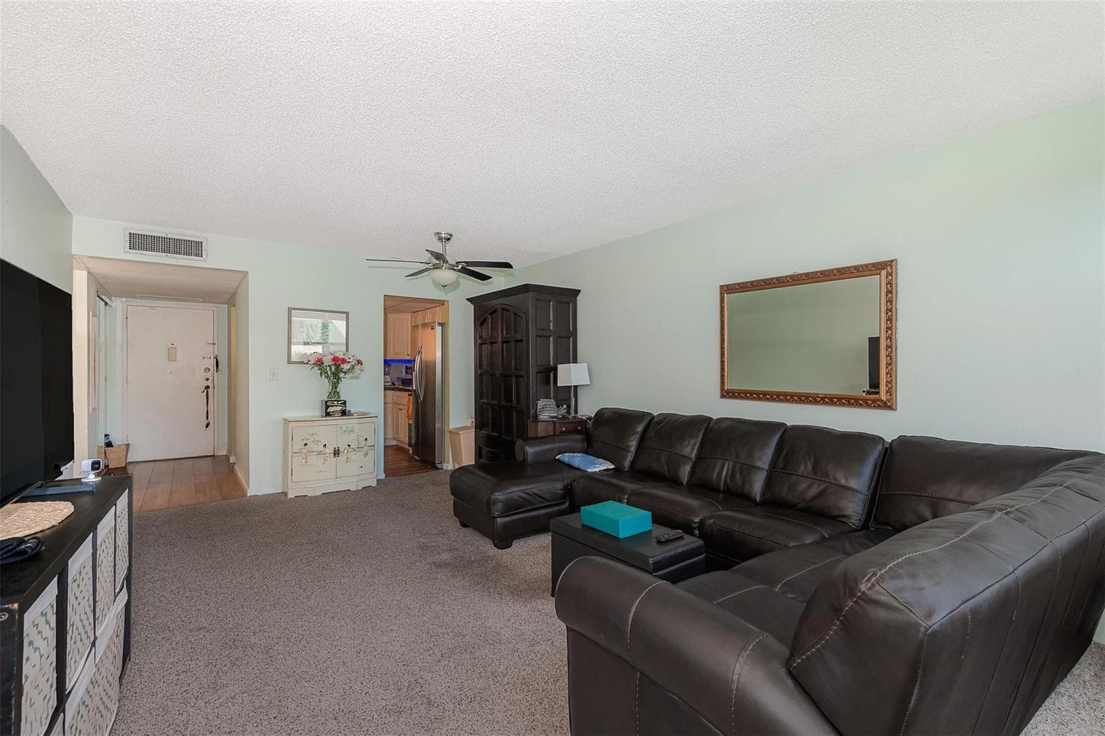 2751 Taft Street 305 photo 6