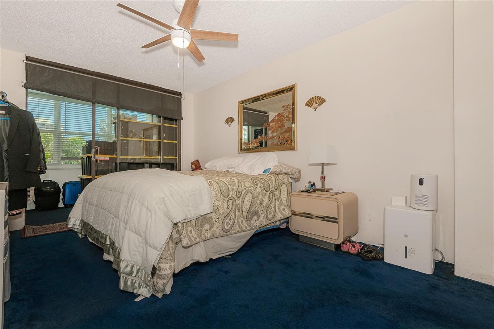 2751 Taft Street 305 photo 15