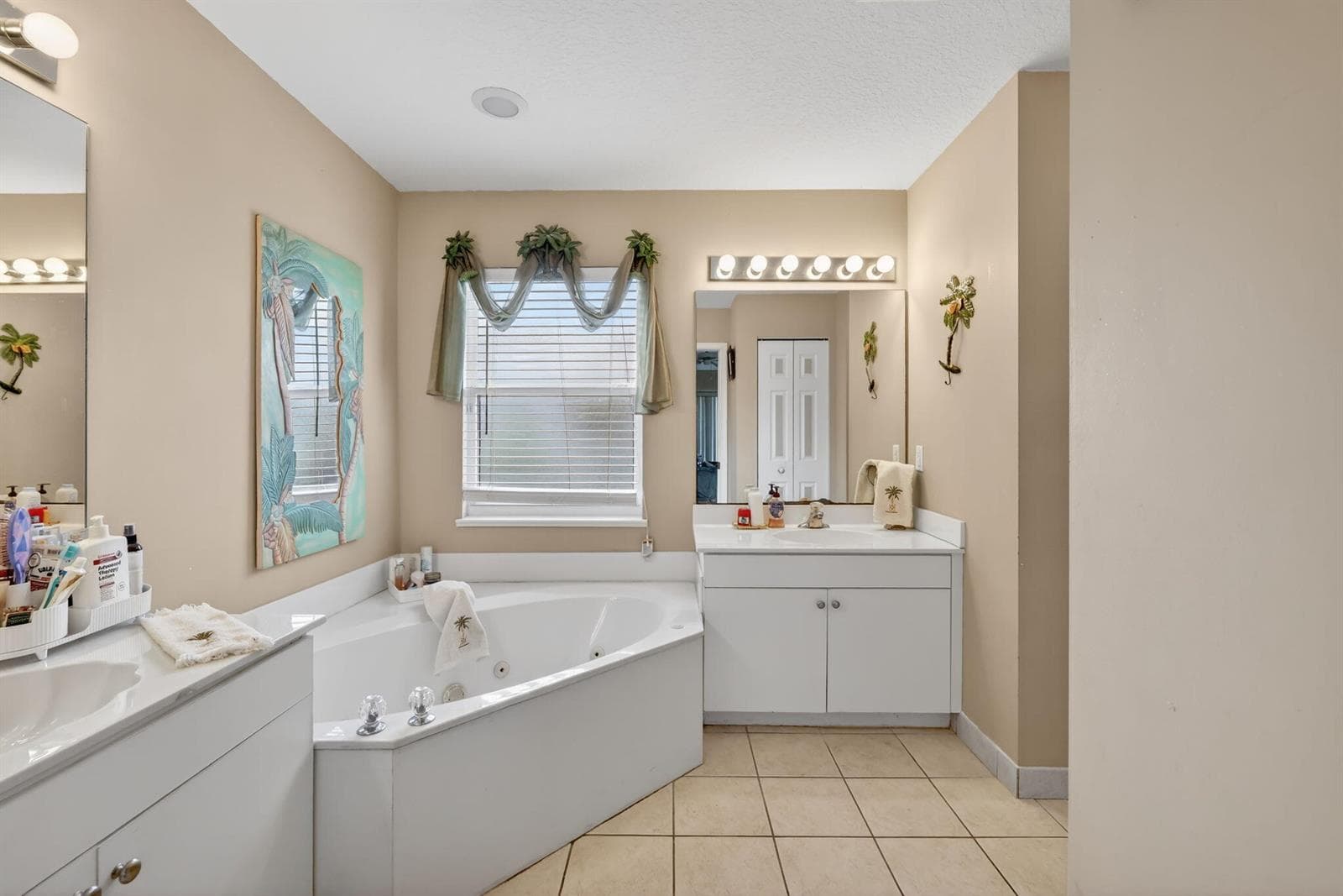 9042 SW Caprice Circle photo 7