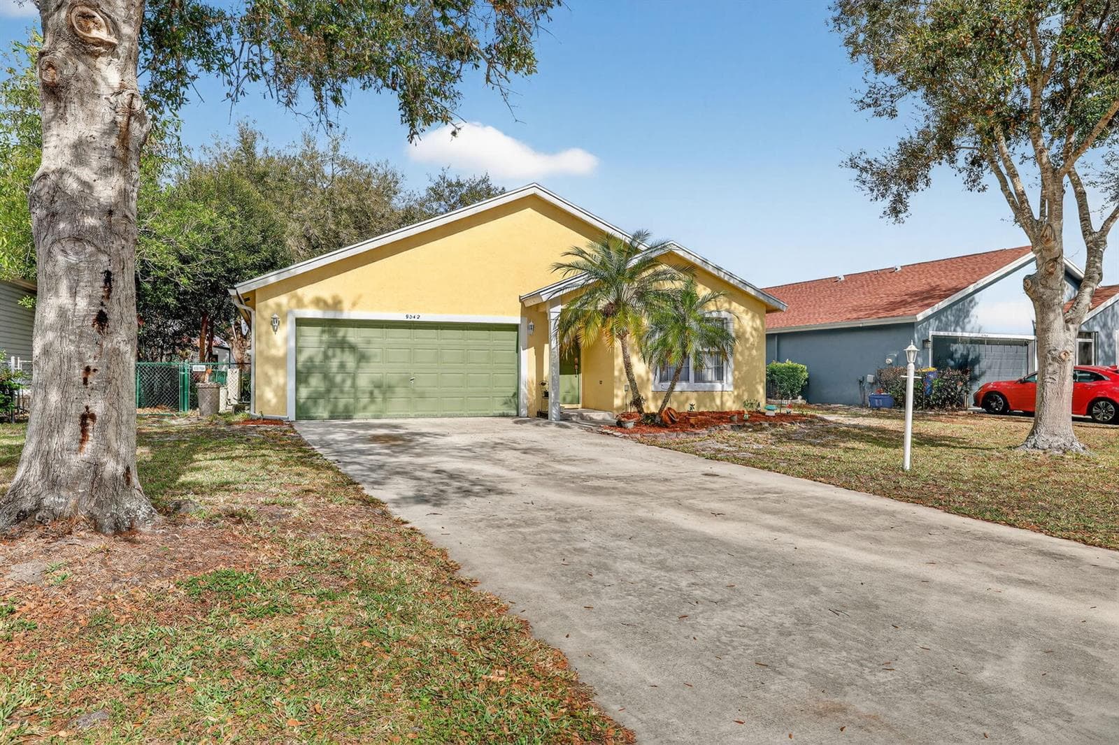 9042 SW Caprice Circle photo 1
