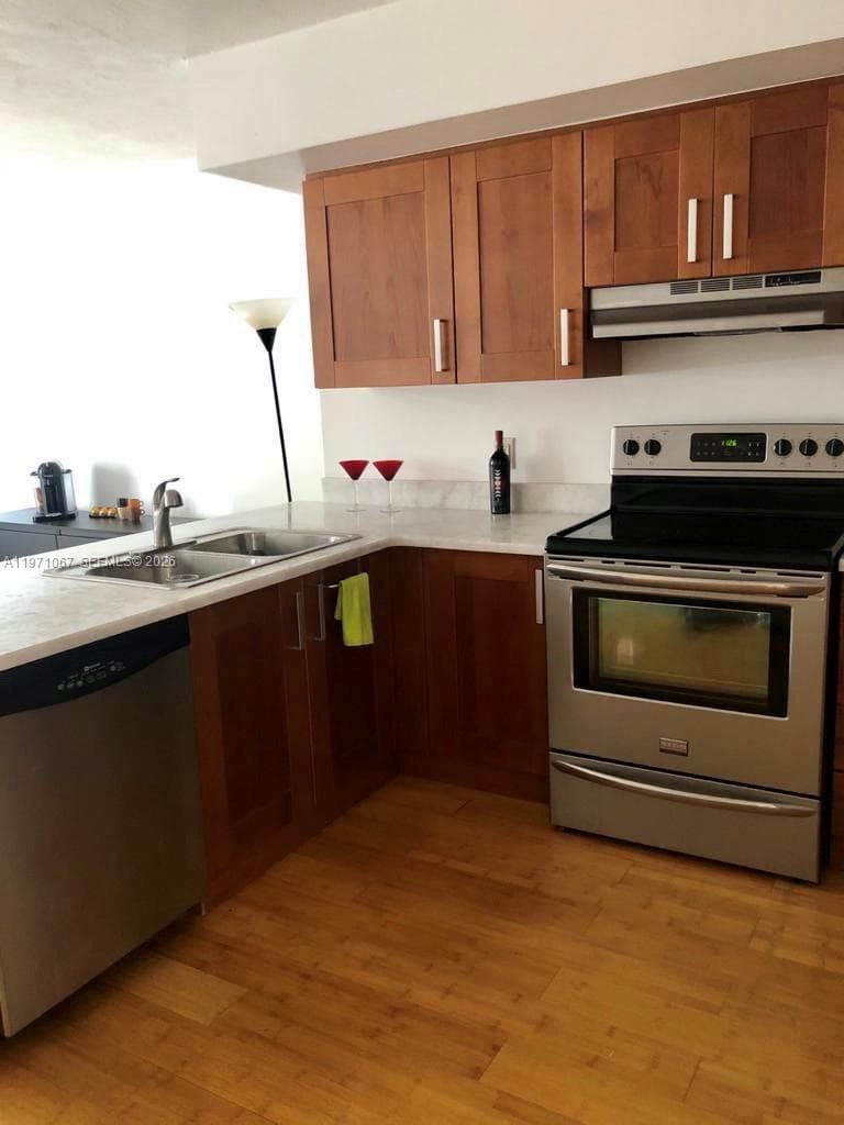 9499 Collins Ave 405 photo 8