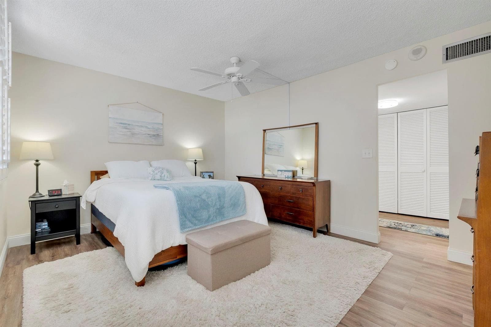 750 N Ocean Boulevard 1105 photo 23