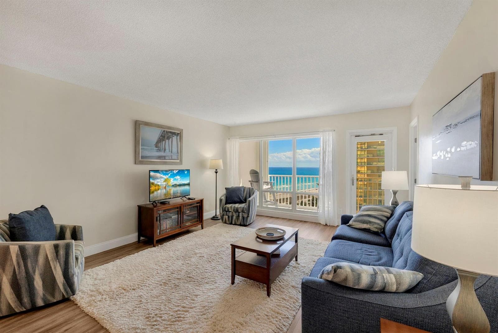 750 N Ocean Boulevard 1105 photo 2