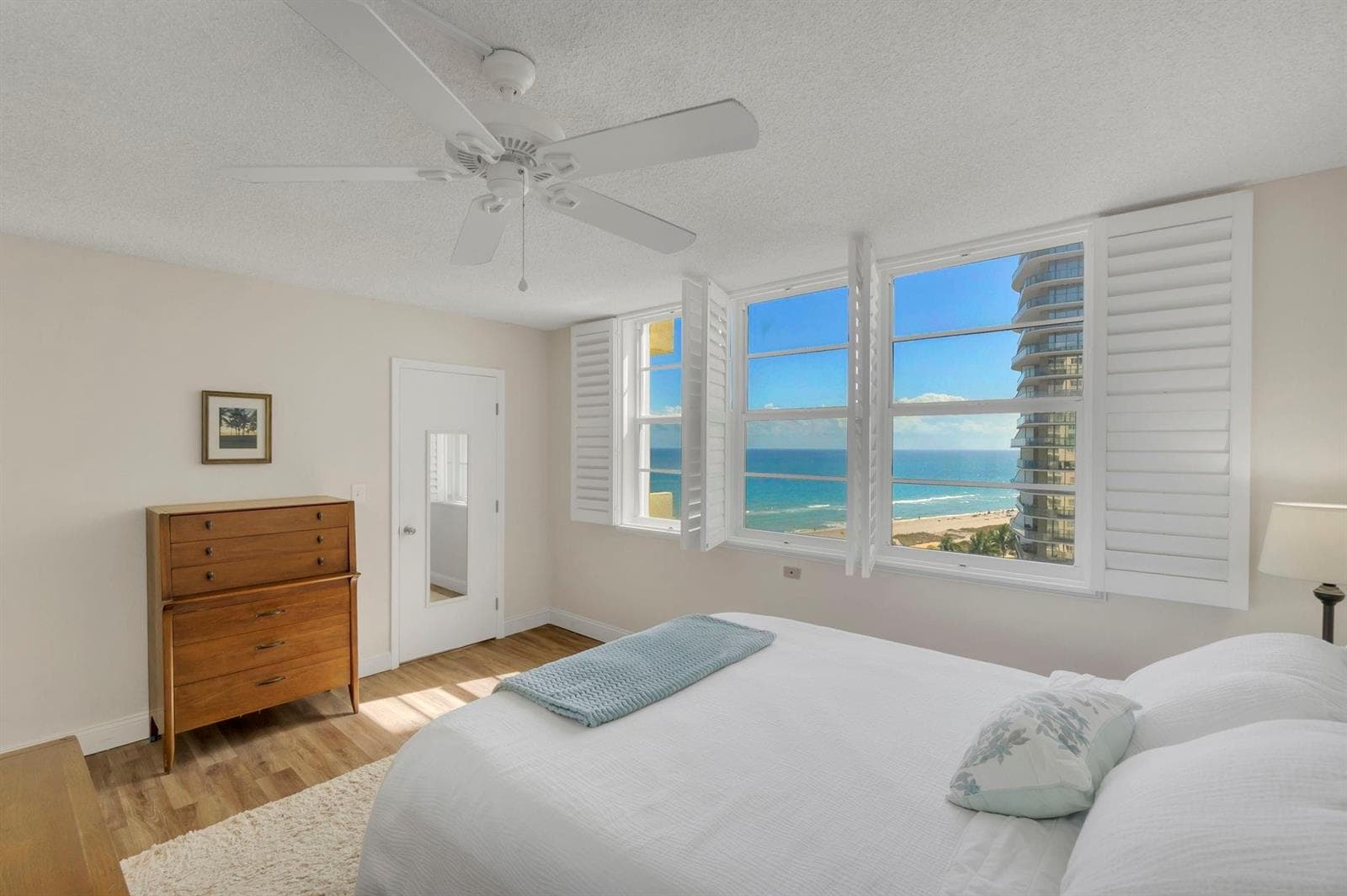 750 N Ocean Boulevard 1105 photo 22