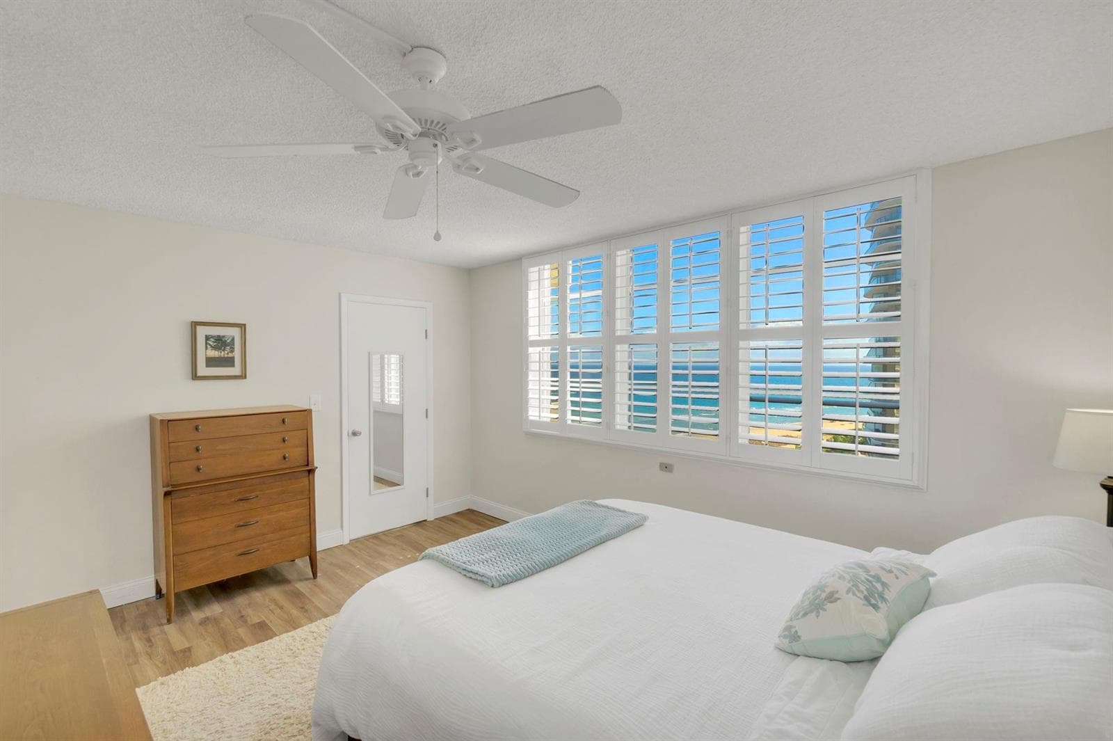 750 N Ocean Boulevard 1105 photo 21