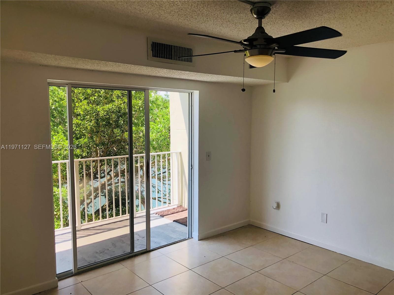 8260 SW 210th St 210 photo 8