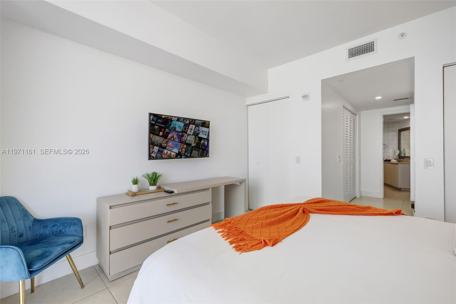 4111 S Ocean Dr 3706 photo 23