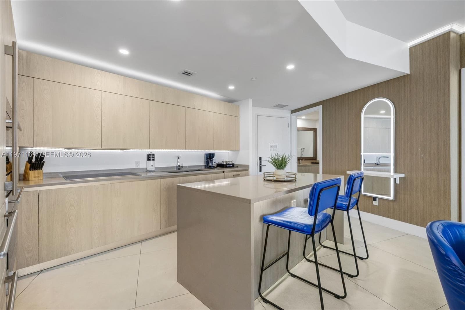 4111 S Ocean Dr 3706 photo 7