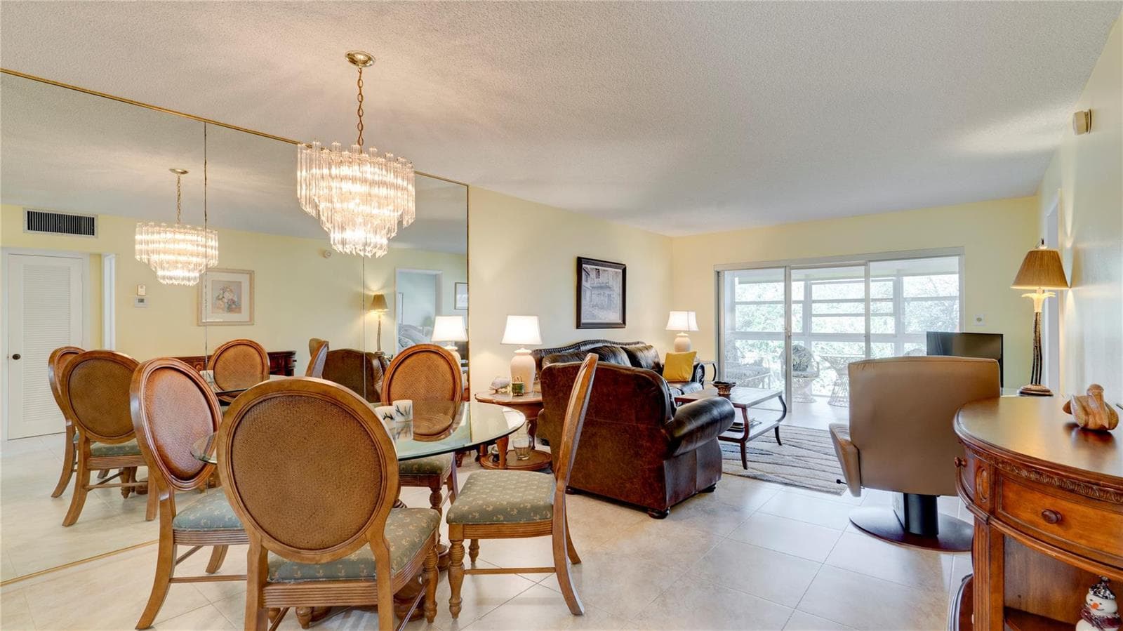 1501 S Ocean Boulevard 325 photo 2