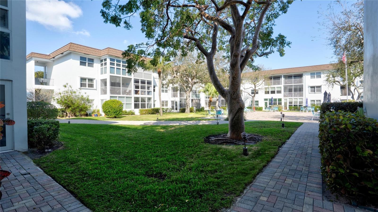 1501 S Ocean Boulevard 325 photo 24