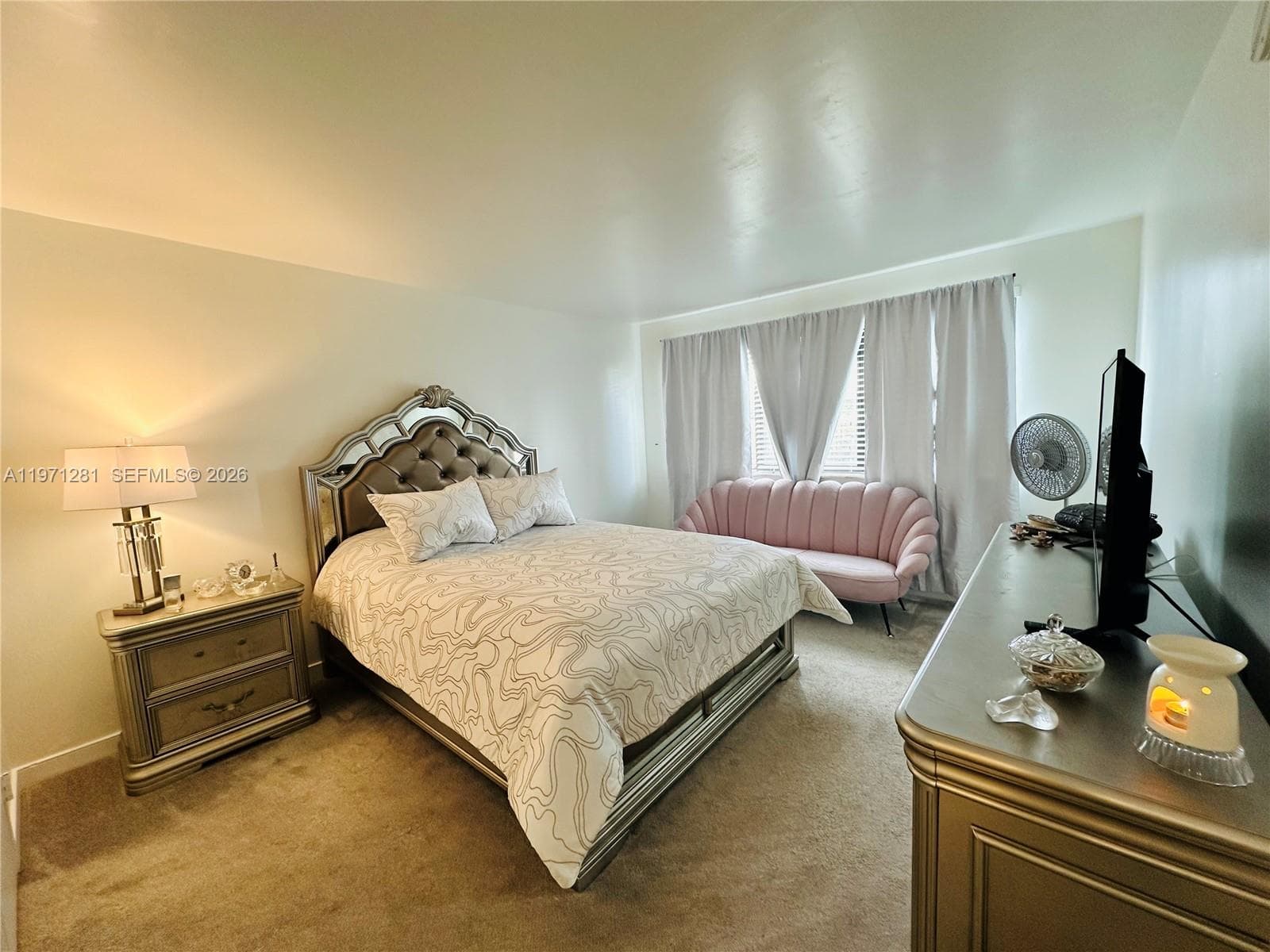 301 Golden Isles Dr 114 photo 4