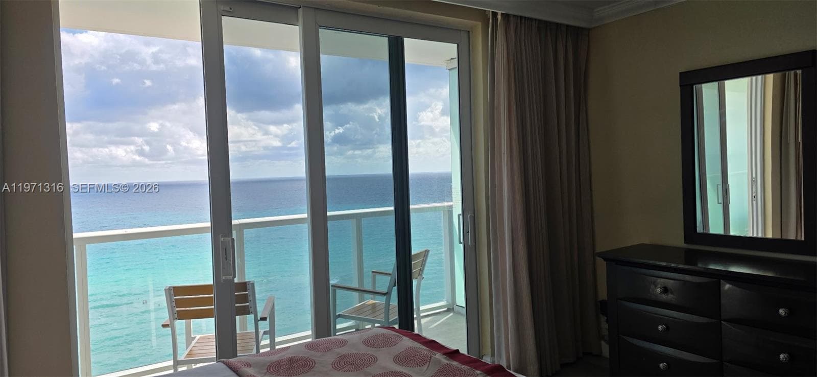 19201 Collins Ave 1011 photo 6
