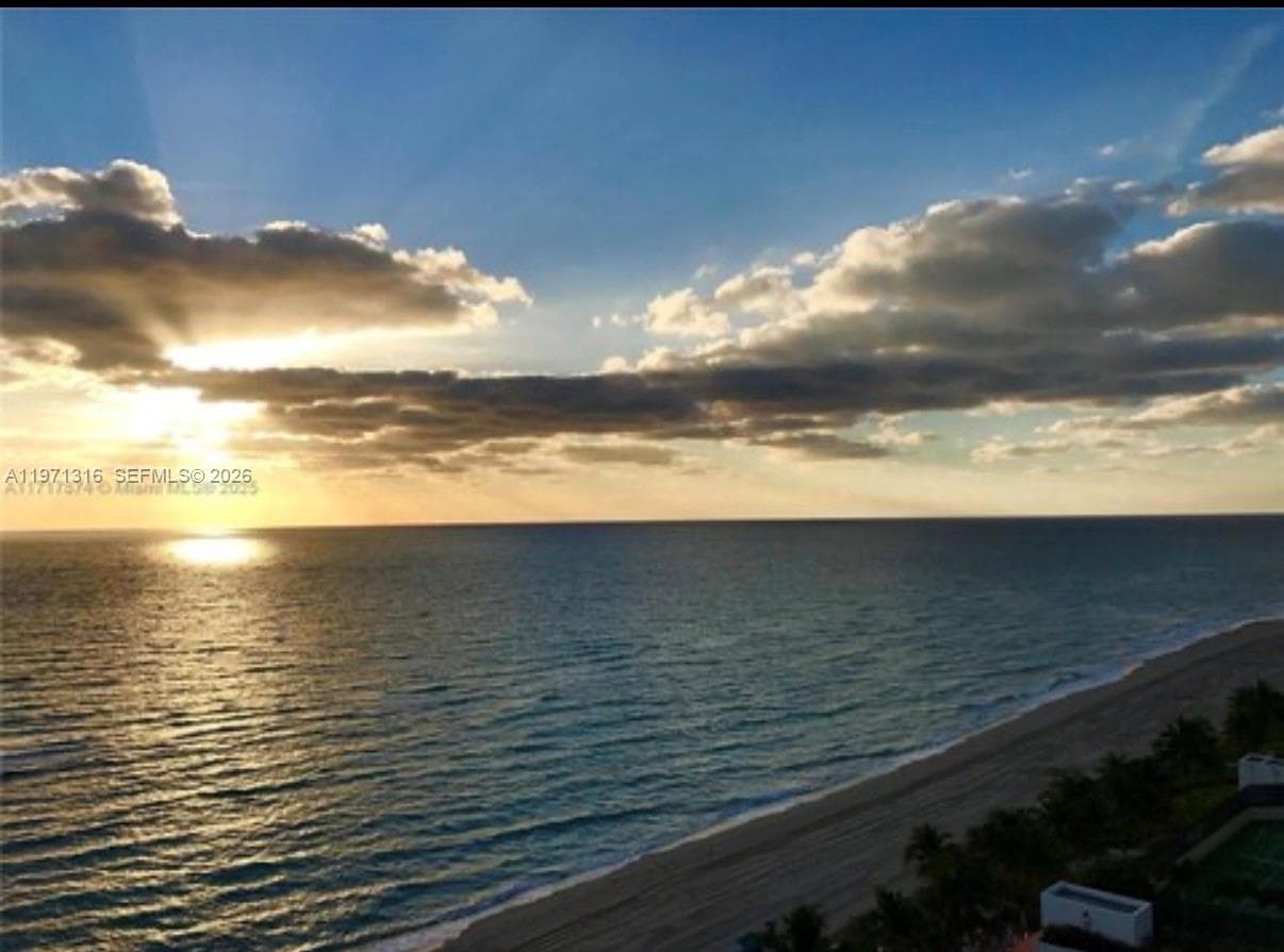 19201 Collins Ave 1011 photo 14