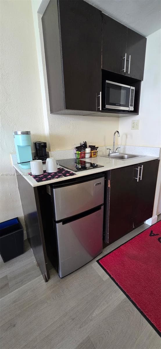 19201 Collins Ave 1011 photo 11