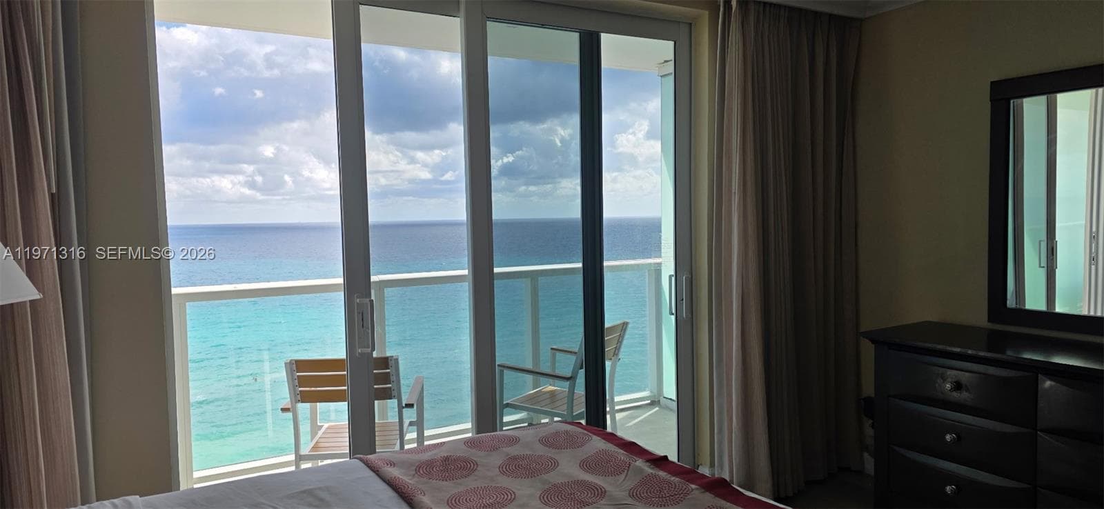 19201 Collins Ave 1011 photo 4