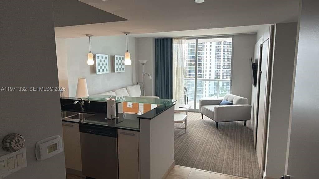 18683 Collins Ave 1403 photo 10