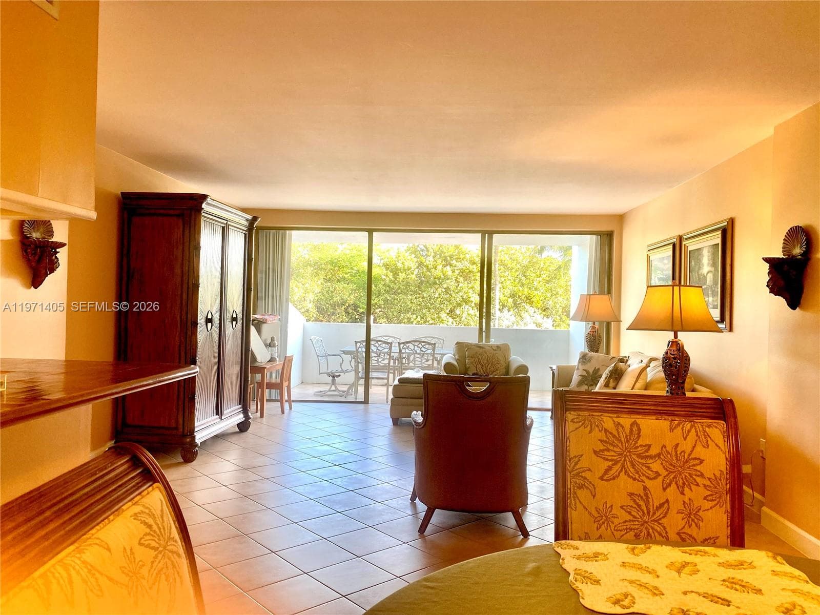 177 Ocean Lane Dr 204 photo 3