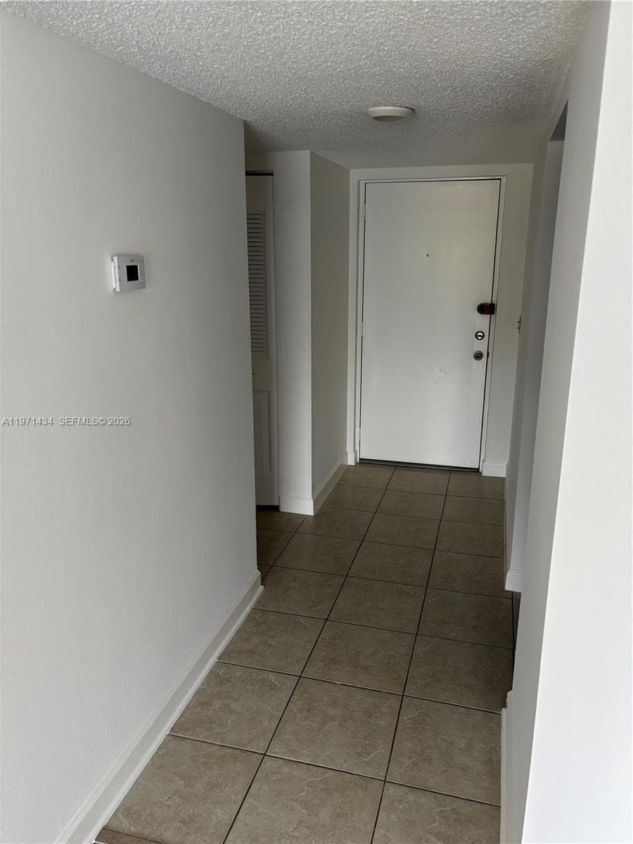7900 Camino Cir 308 photo 2