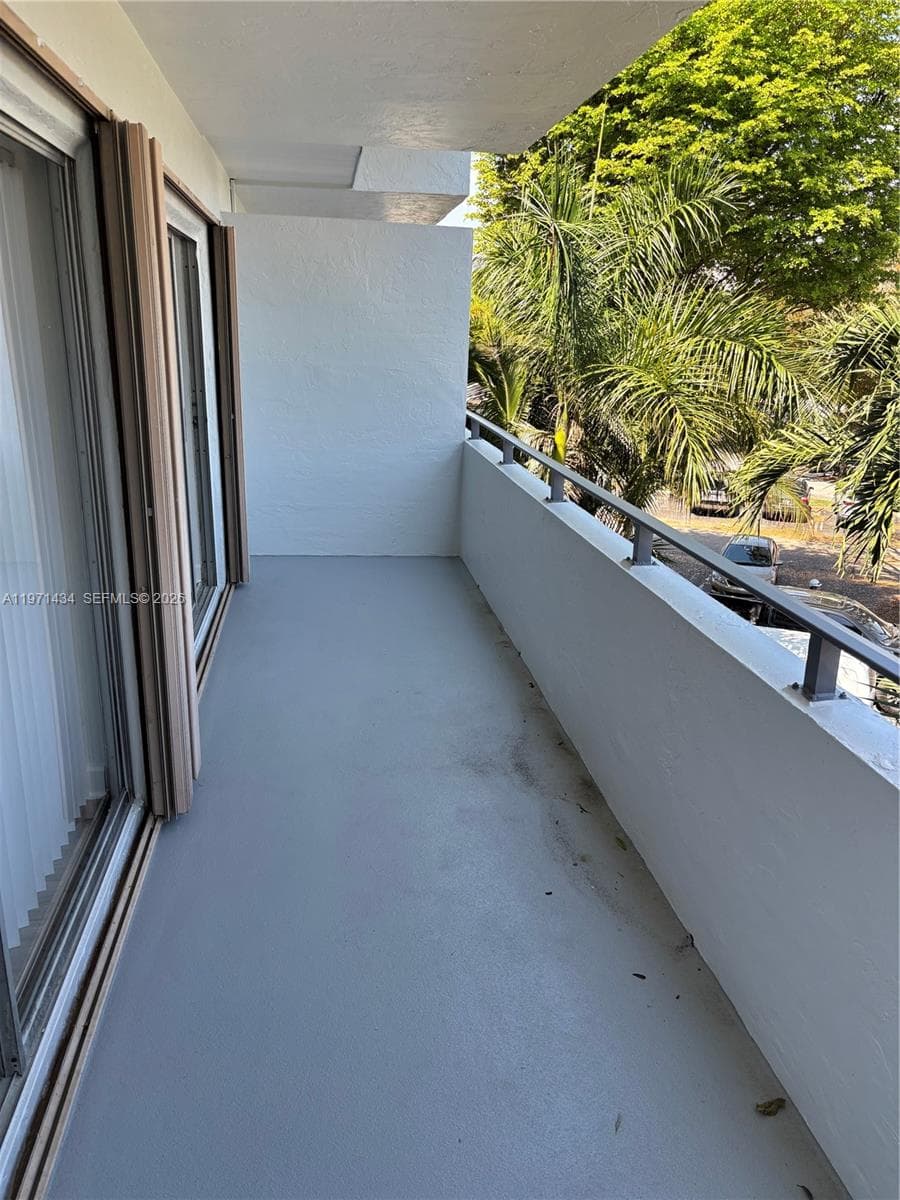 7900 Camino Cir 308 photo 12