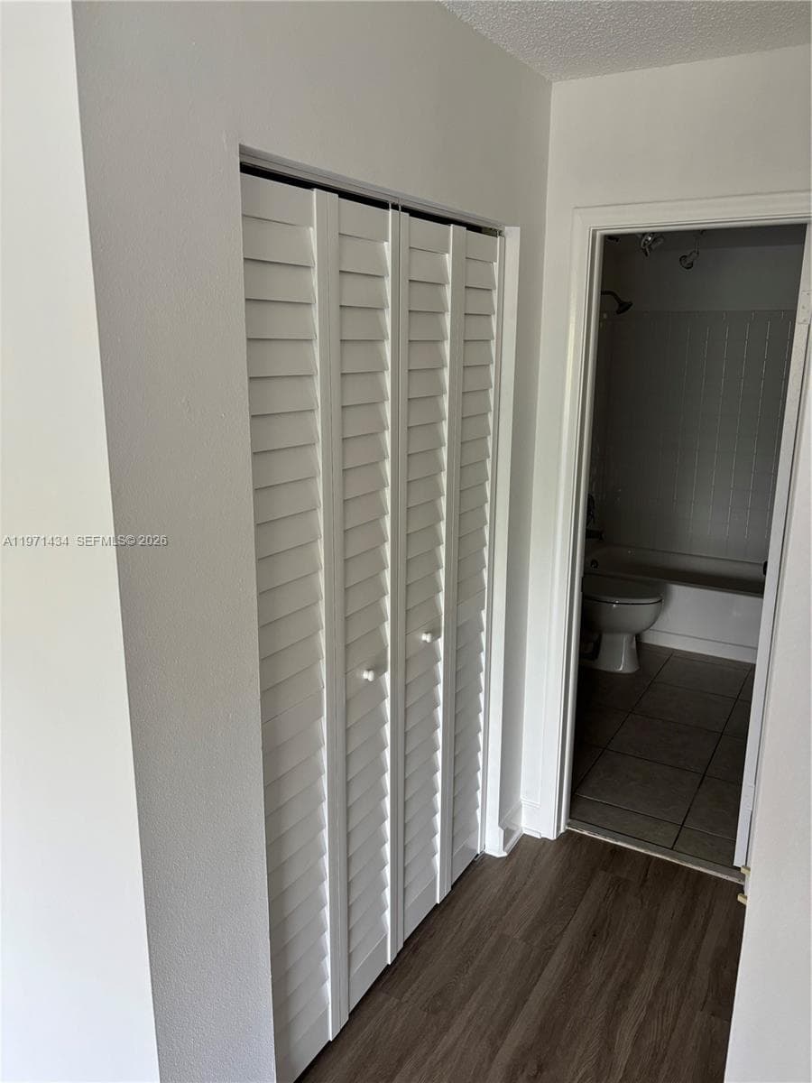 7900 Camino Cir 308 photo 9