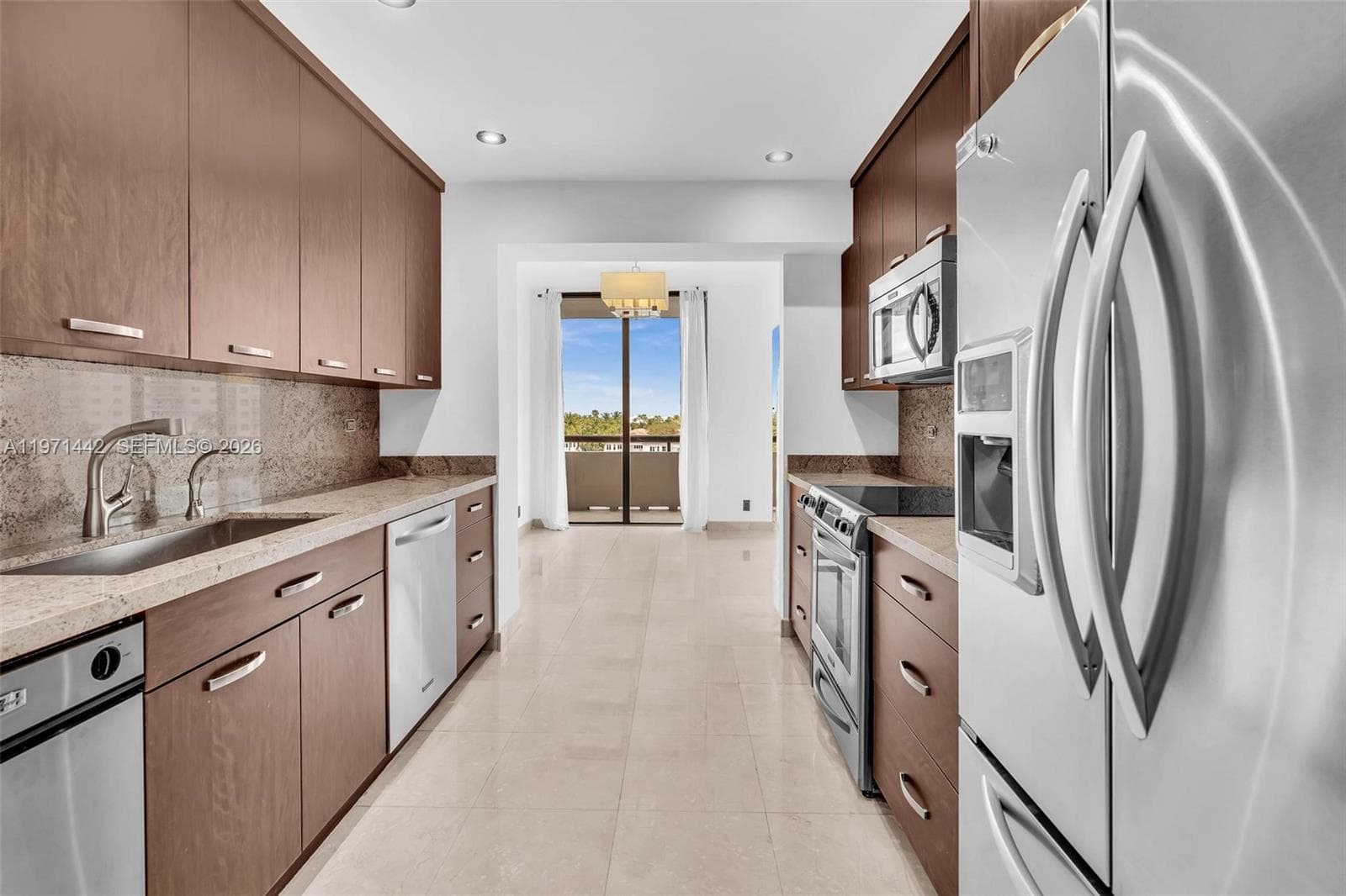 19355 Turnberry Way 3J photo 6