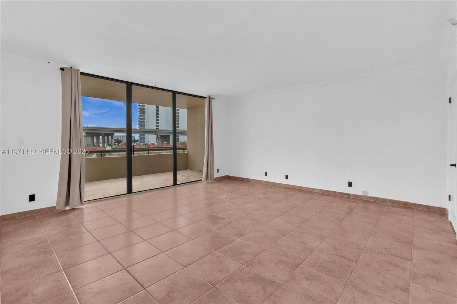 19355 Turnberry Way 3J photo 12