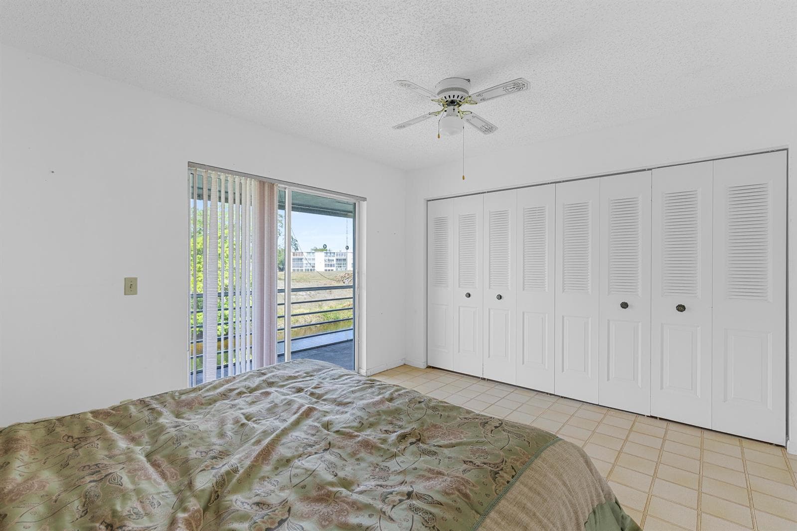 72 Ashby B photo 19