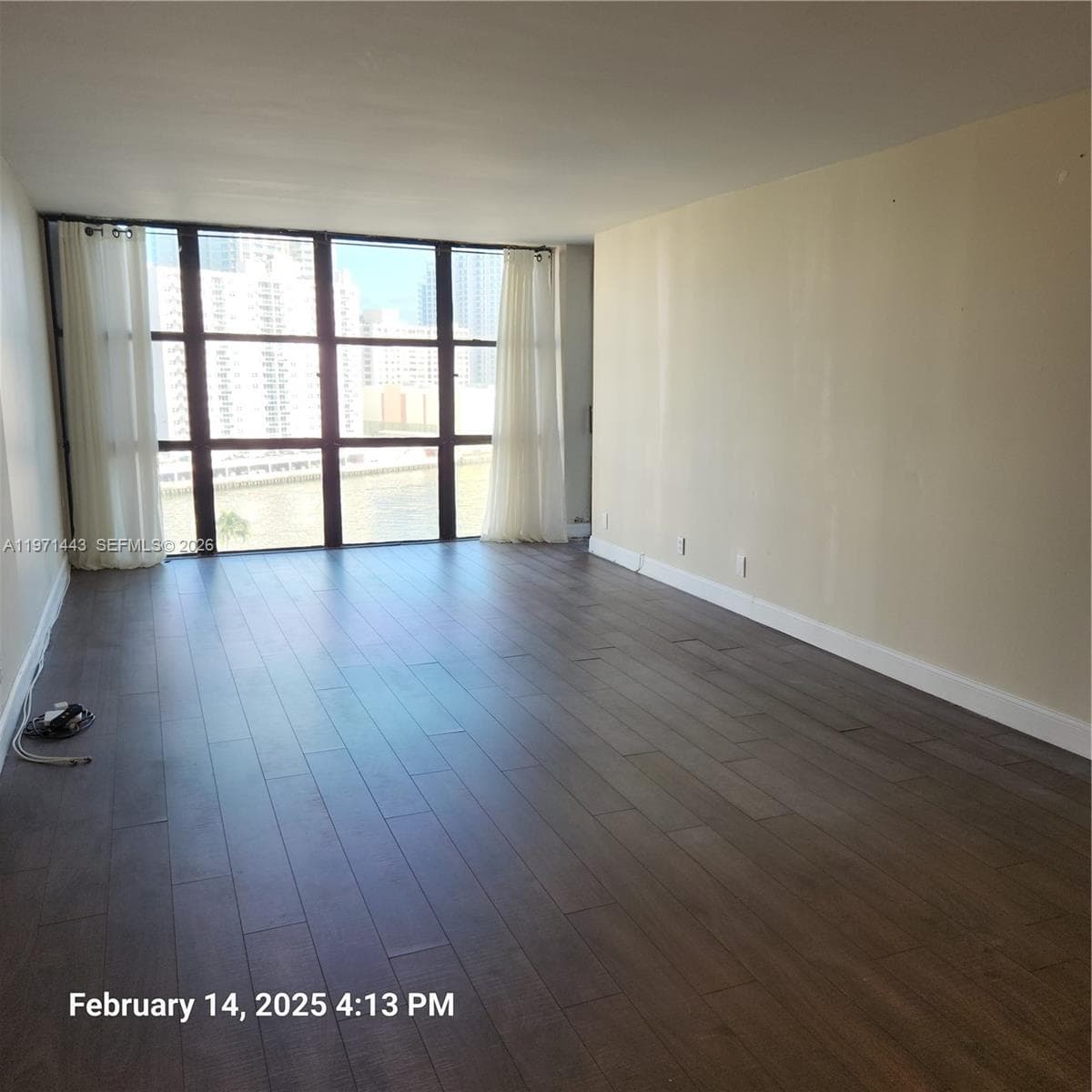 1000 Parkview Dr 1026 photo 13