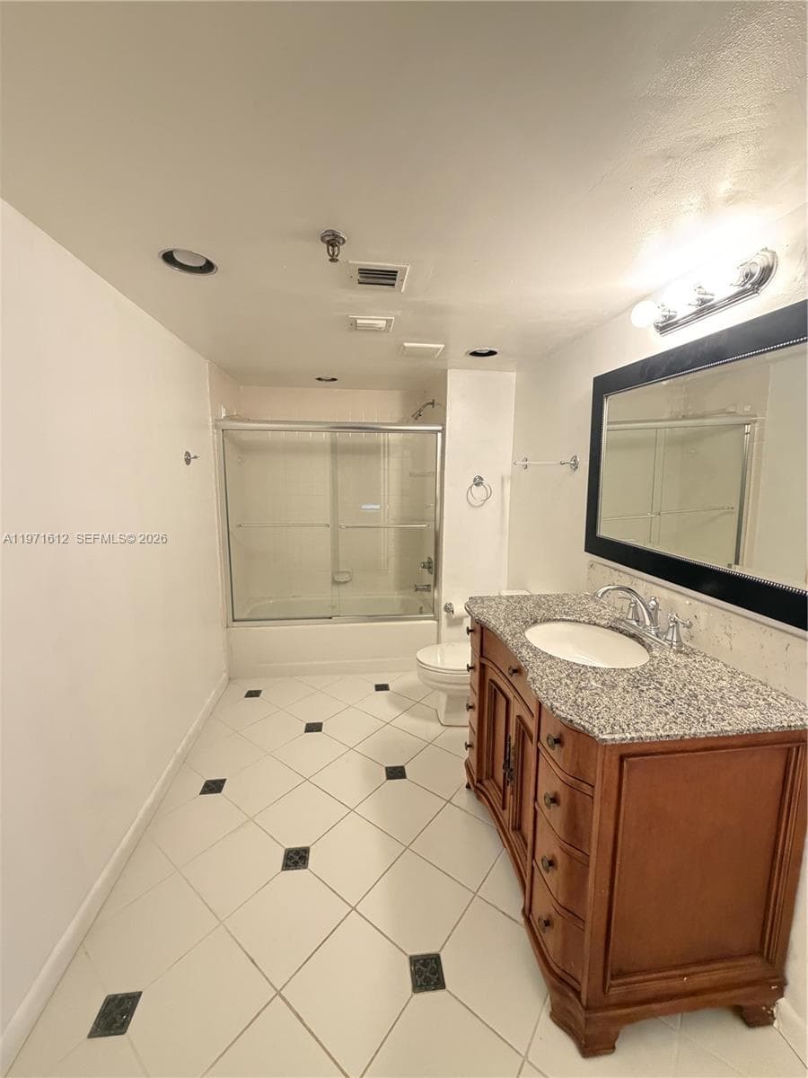 896 Federal Hwy 326 photo 24