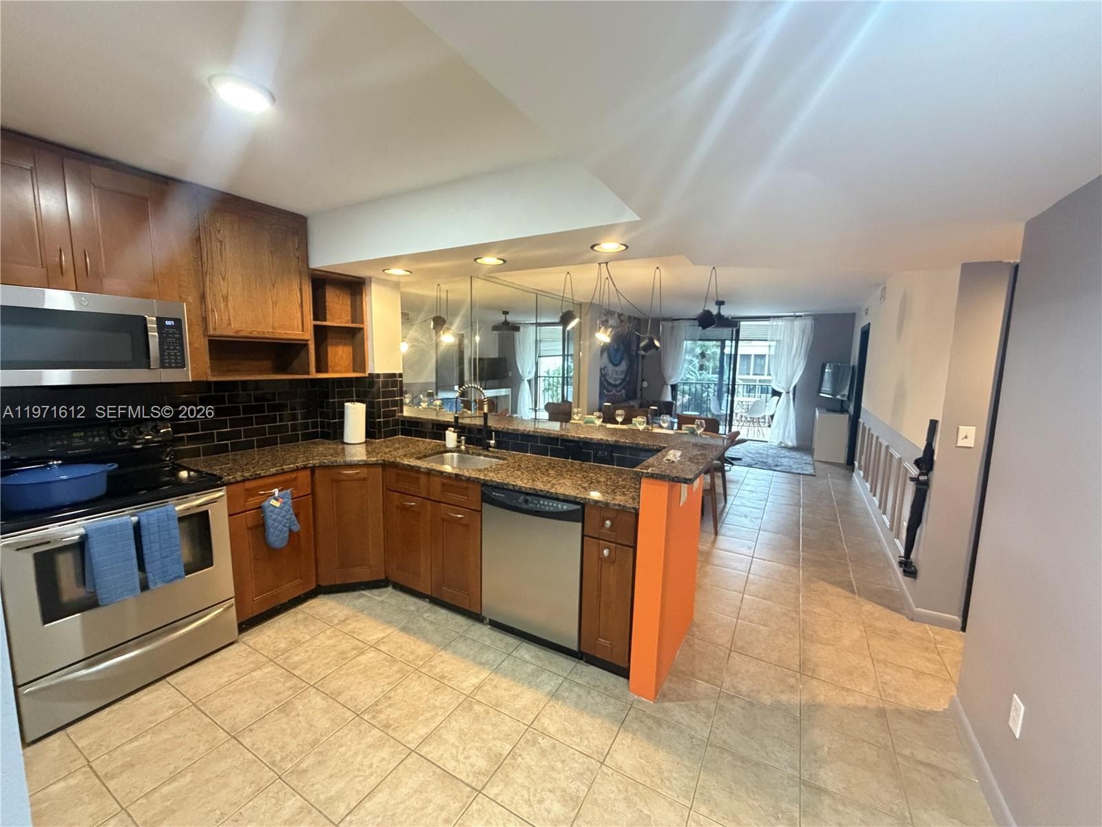 896 Federal Hwy 326 photo 4