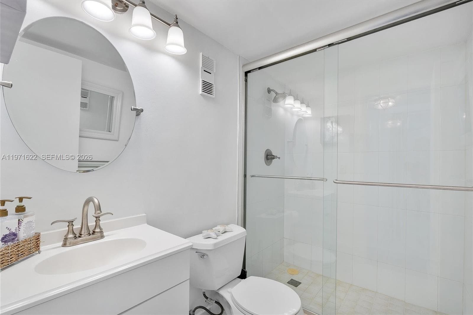 9273 Collins Ave 901 photo 16