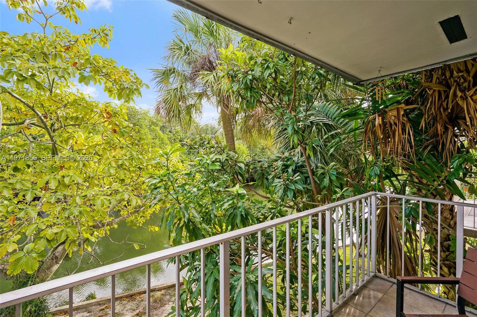 1777 Venice Ln 235 photo 7