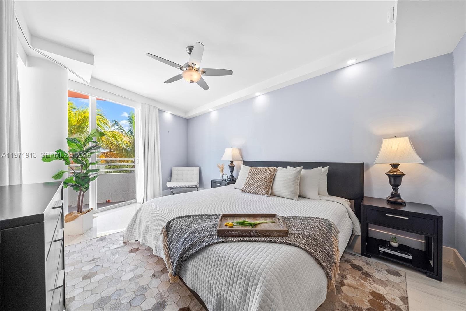 226 Ocean Dr 3C photo 4