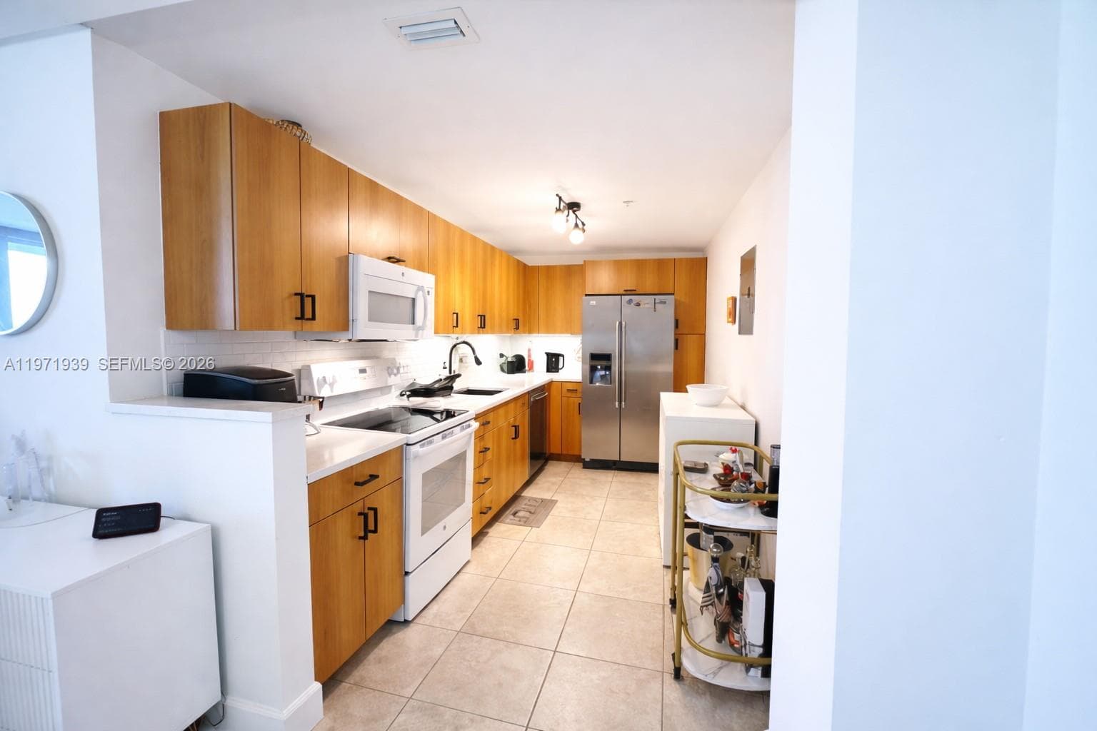 7501 Treasure Dr 7L photo 11