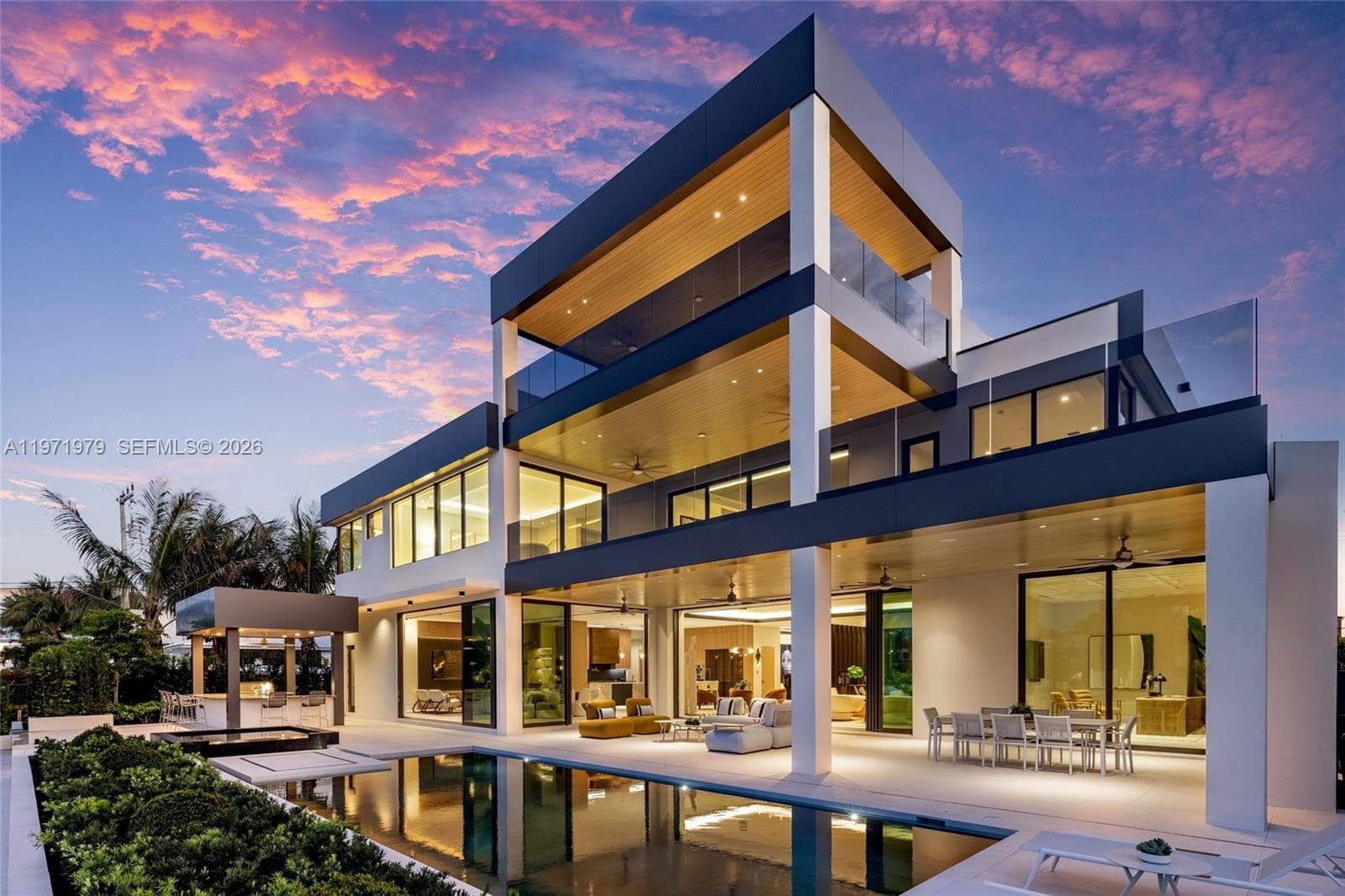 23 Isla Bahia Dr photo 2