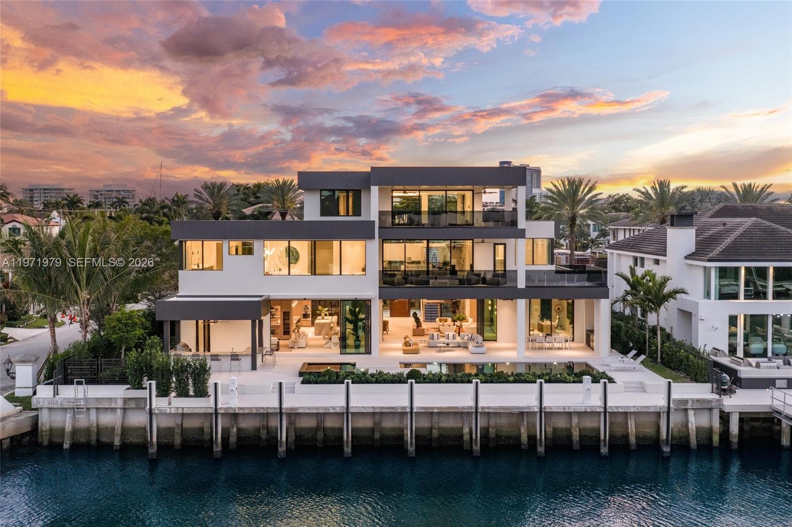 23 Isla Bahia Dr photo 1