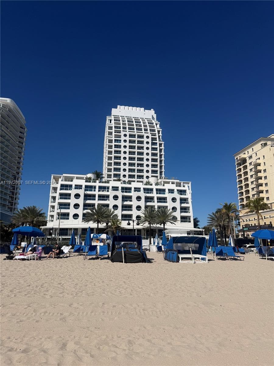 551 N Fort Lauderdale Beach Blvd R2210 photo 2