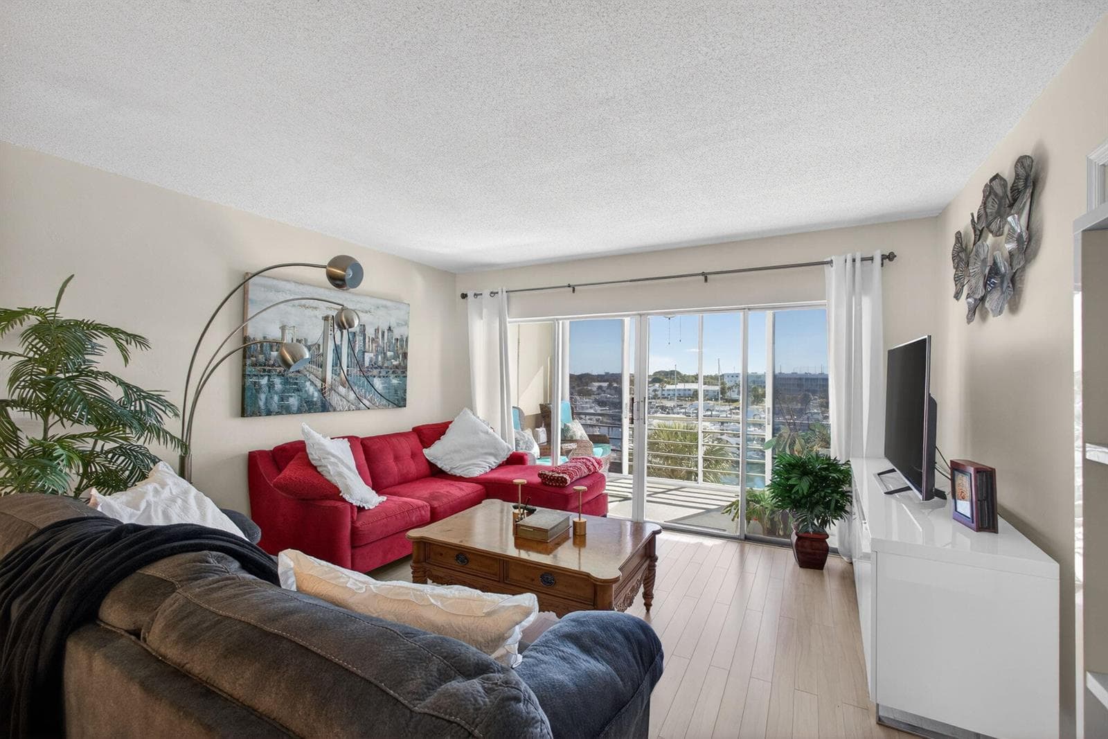 21 Yacht Club Drive 505 photo 12